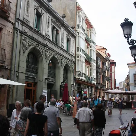 Junto Ayuntamiento, Casco Historico, Wifi Appartement